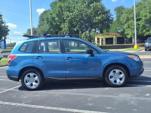 2016 Subaru Forester 2.5i