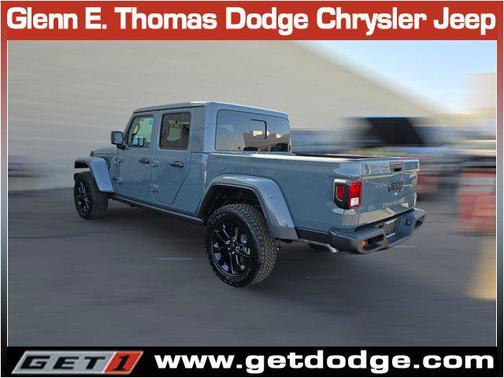 2025 Jeep Gladiator Nighthawk