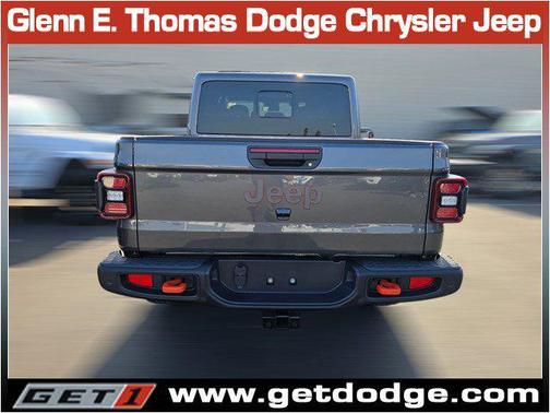 2025 Jeep Gladiator Mojave X