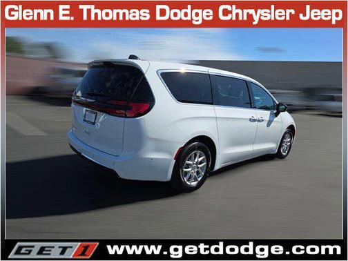 2025 Chrysler Pacifica L