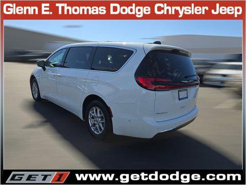 2025 Chrysler Pacifica L