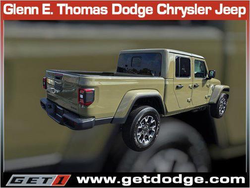 2026 Jeep Gladiator Sahara 4x4