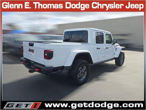 2025 Jeep Gladiator Mojave X