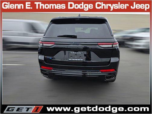 2025 Jeep Grand Cherokee 4xe Anniversary Edition
