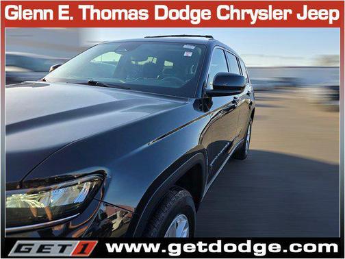 2022 Jeep Grand Cherokee L Laredo