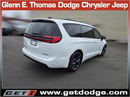 2025 Chrysler Pacifica Limited