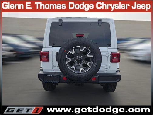 2025 Jeep Wrangler 4-Door Sahara 4x4