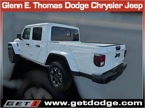 2026 Jeep Gladiator Sahara 4x4