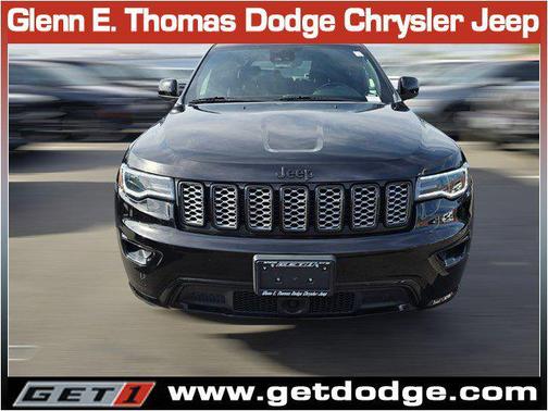 2022 Jeep Grand Cherokee Laredo