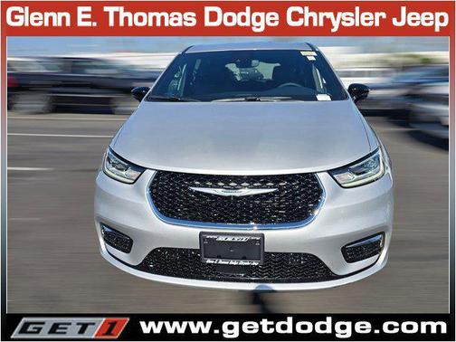 2026 Chrysler Pacifica L