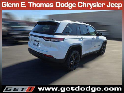 2025 Jeep Grand Cherokee Altitude