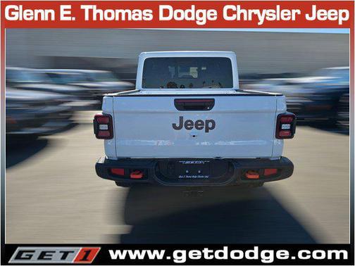 2025 Jeep Gladiator Mojave X