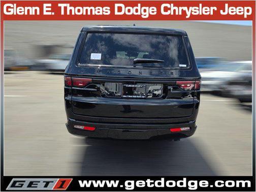2025 Jeep Wagoneer L Series II Carbide 4x4