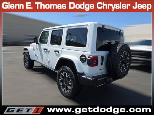 2025 Jeep Wrangler 4-Door Sahara 4x4