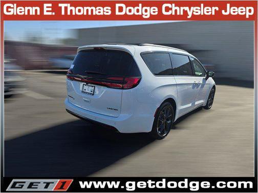 2026 Chrysler Pacifica Limited