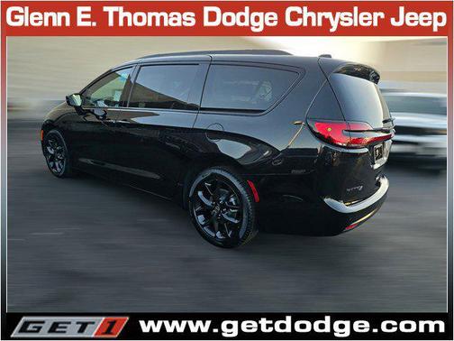 2026 Chrysler Pacifica L