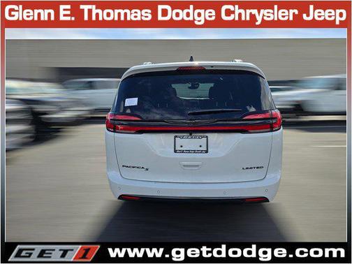 2026 Chrysler Pacifica Limited