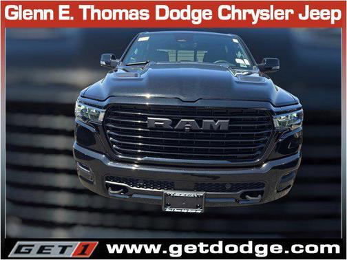 Diamond Black Crystal Pearlcoat 2026 RAM 1500 Laramie