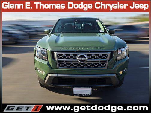 2022 Nissan Frontier SV