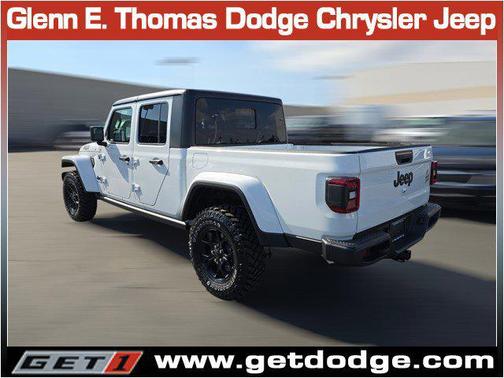 2025 Jeep Gladiator Willys