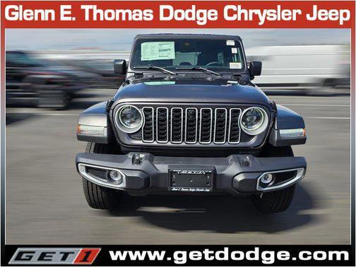 2025 Jeep Wrangler 4-Door Sahara 4x4