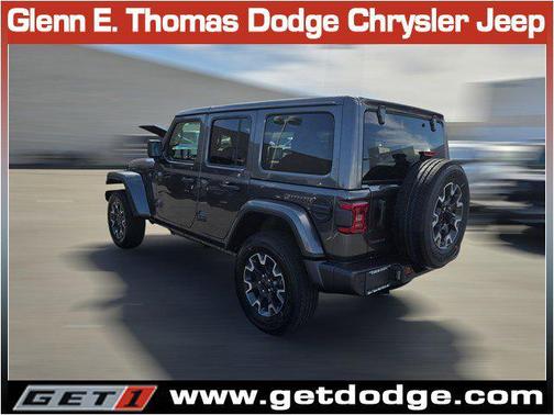 2025 Jeep Wrangler 4-Door Sahara 4x4