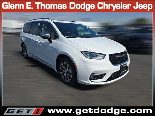 2025 Chrysler Pacifica L