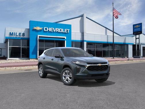 Cypress Gray 2026 Chevrolet Trax LS
