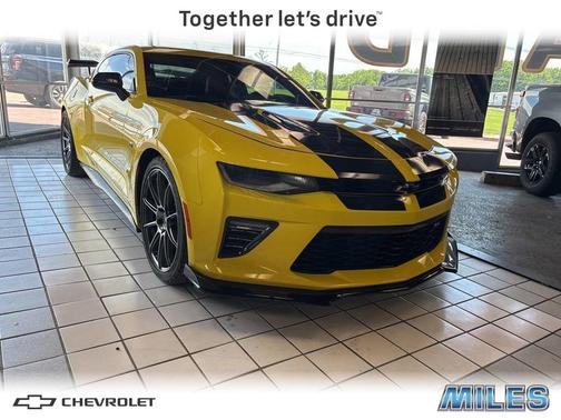 Bright Yellow 2017 Chevrolet Camaro 2SS
