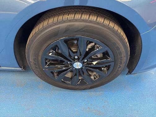 2025 Chevrolet Malibu FWD 1LT