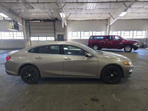 2025 Chevrolet Malibu FWD 1LT