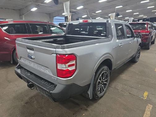 Iconic Silver Metallic 2024 Ford Maverick Lariat
