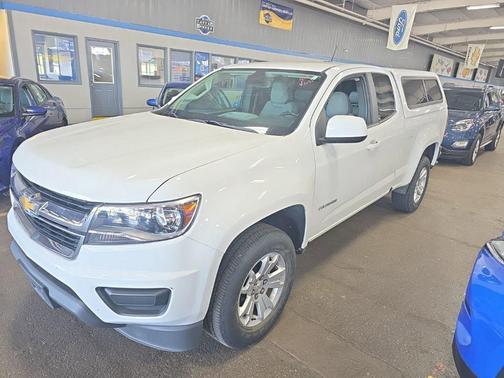 Summit White 2018 Chevrolet Colorado LT