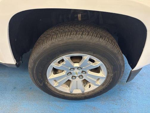 Summit White 2018 Chevrolet Colorado LT