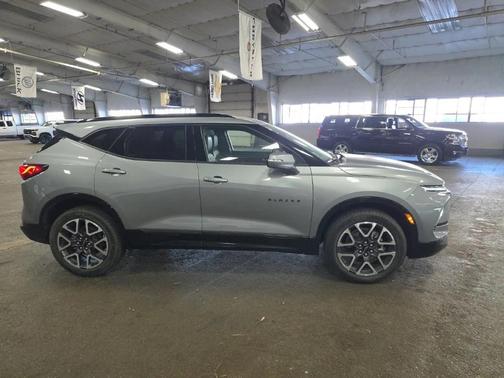 2025 Chevrolet Blazer RS