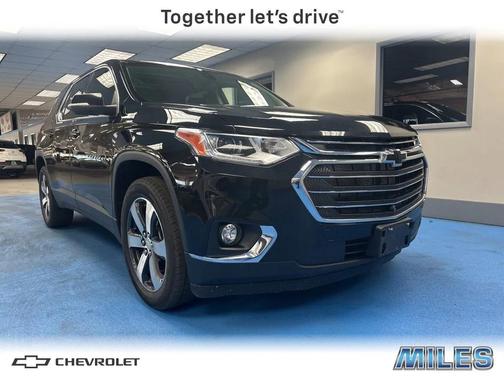 2021 Chevrolet Traverse LT Leather