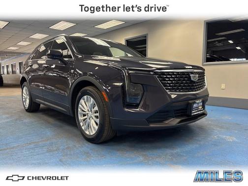 2024 Cadillac XT4 Luxury