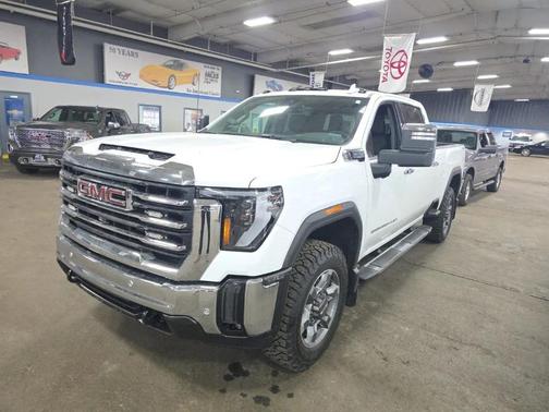 2025 GMC Sierra 2500 SLT