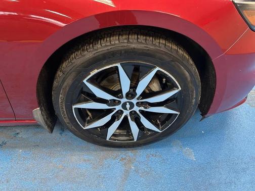 2017 Chevrolet Malibu 1LT