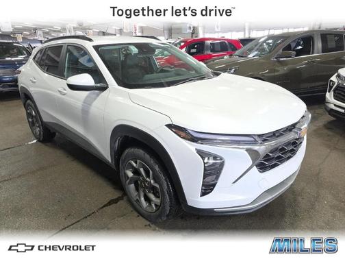 2025 Chevrolet Trax LT