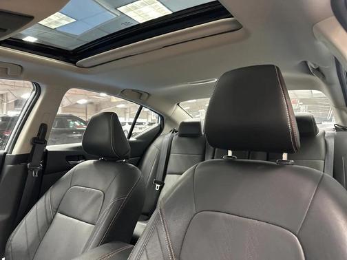 2025 Nissan Altima SR FWD