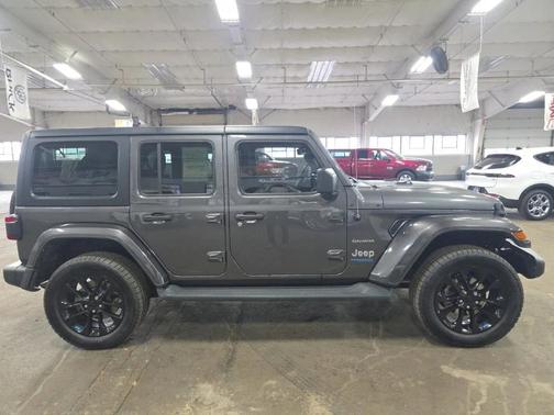 2022 Jeep Wrangler Unlimited 4xe Sahara