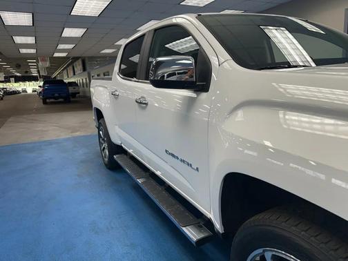 2022 GMC Canyon Denali