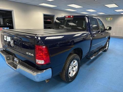 2017 RAM 1500 SLT