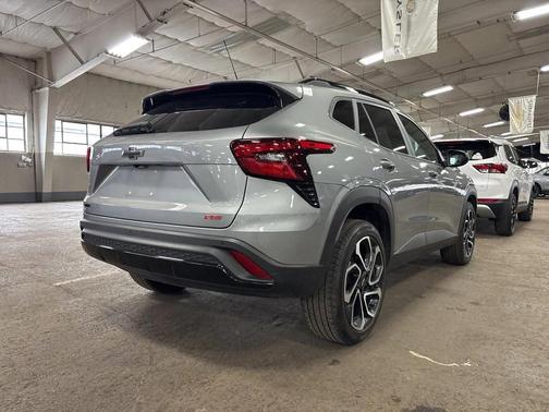 2025 Chevrolet Trax FWD 2RS