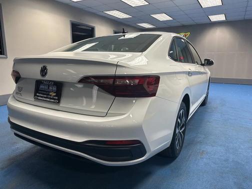 2024 Volkswagen Jetta 1.5T S