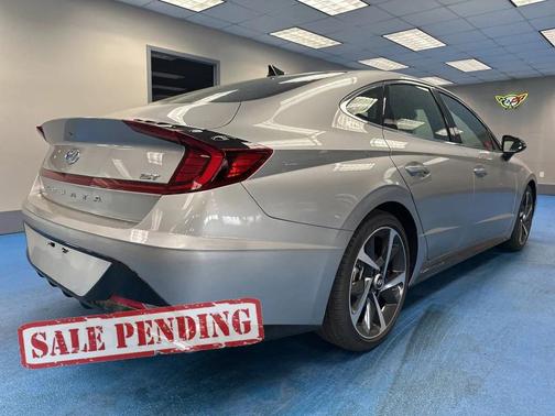 2022 Hyundai SONATA SEL Plus