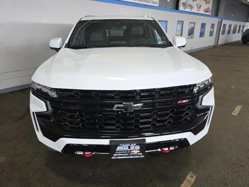 2023 Chevrolet Suburban 4WD Z71