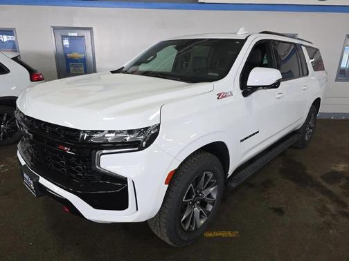 2023 Chevrolet Suburban 4WD Z71