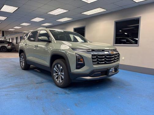 Cacti Green 2026 Chevrolet Equinox 1LT